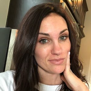 Meet your Posher, Shana